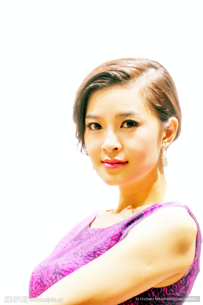 女模