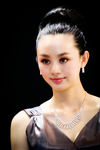女模