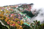 雨雾山城