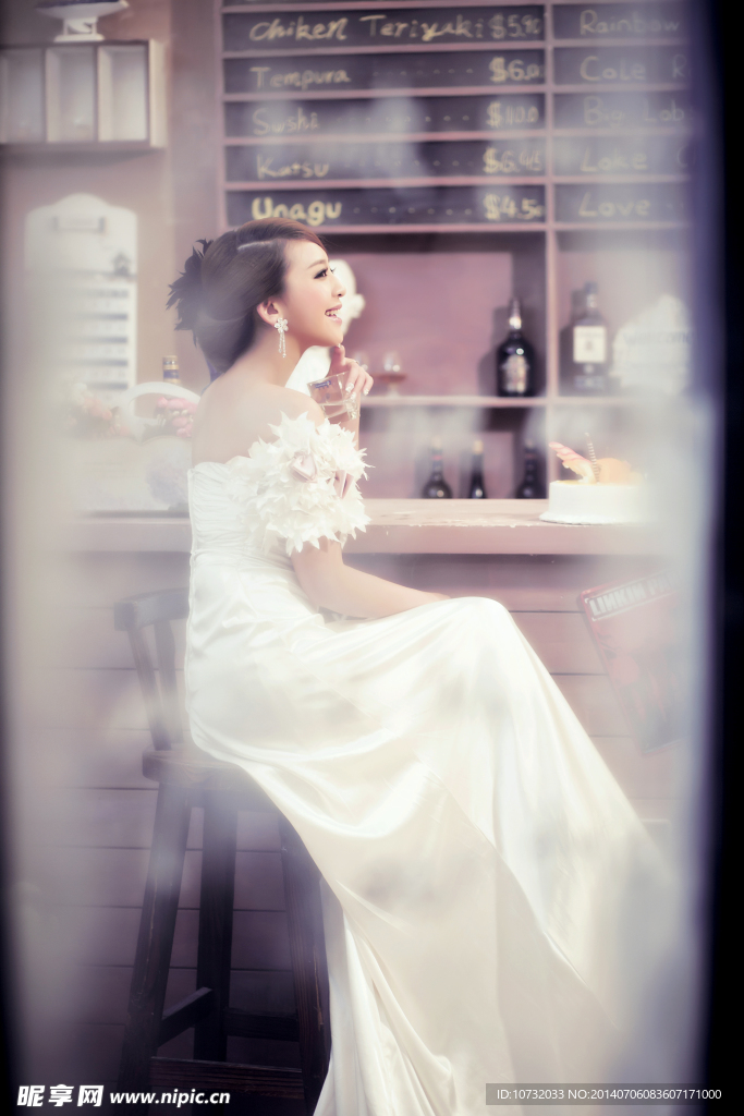 个性婚纱照 婚纱照