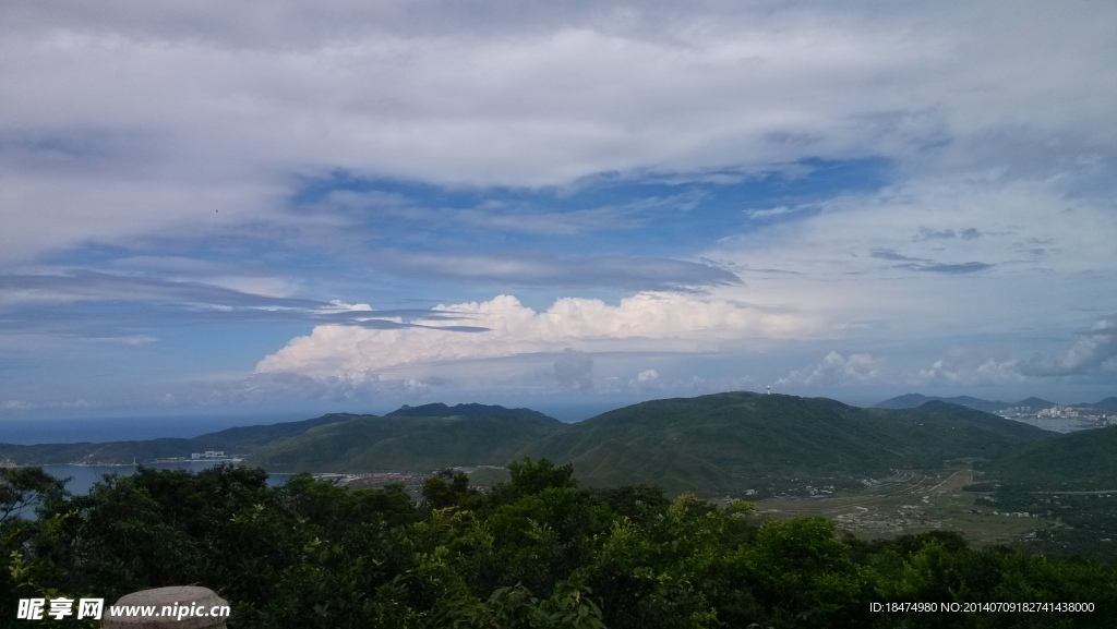海边天空