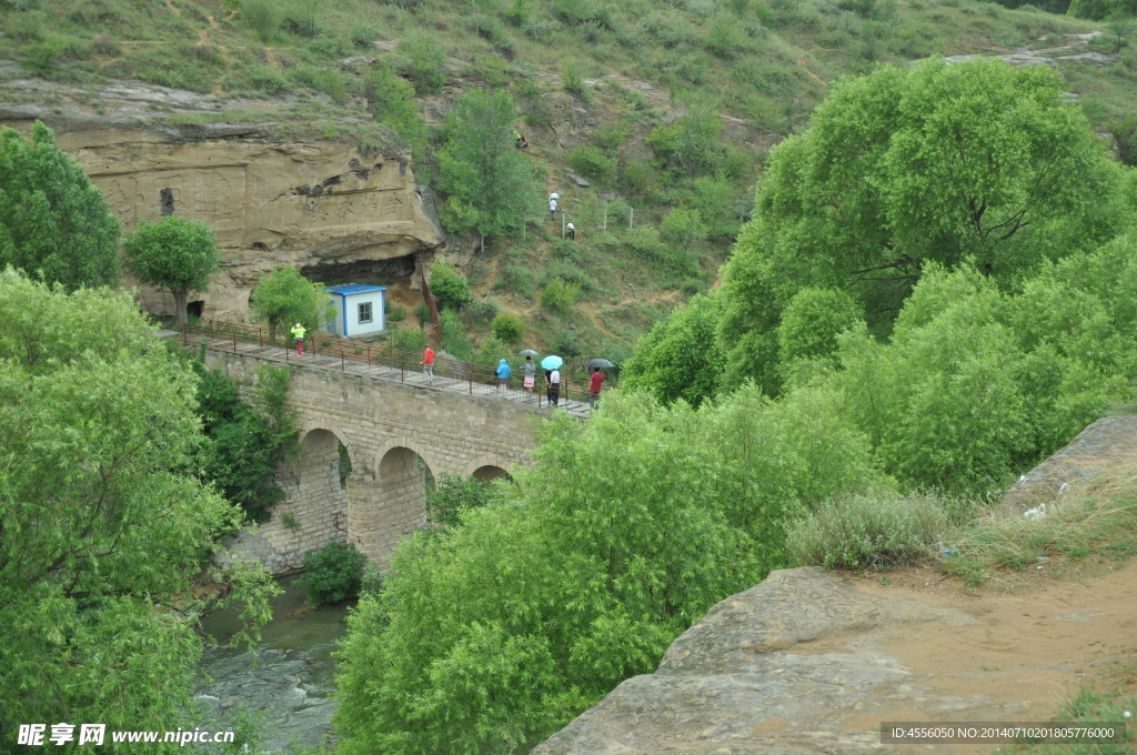 红石峡风光