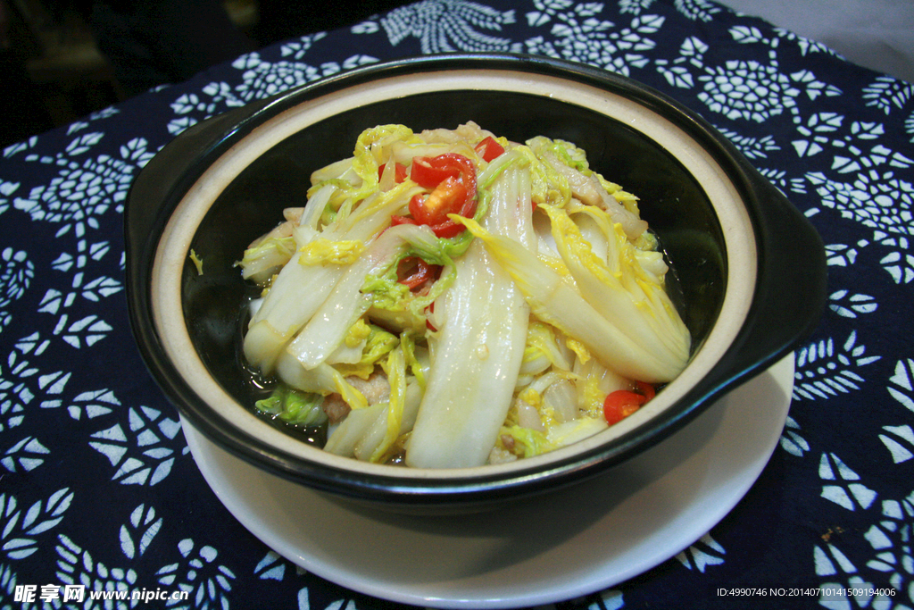 砂锅娃娃菜