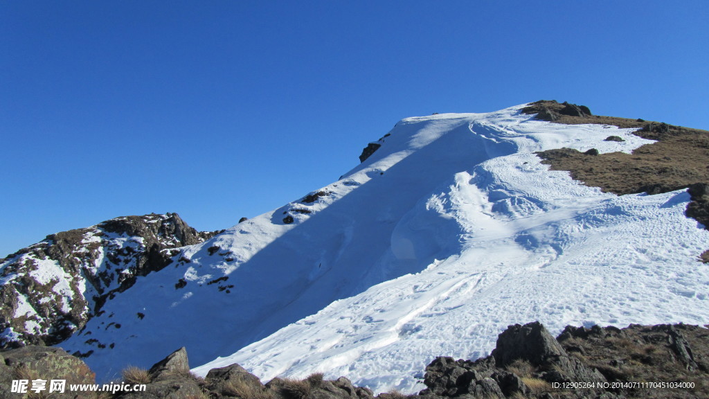 会泽大海草山的雪