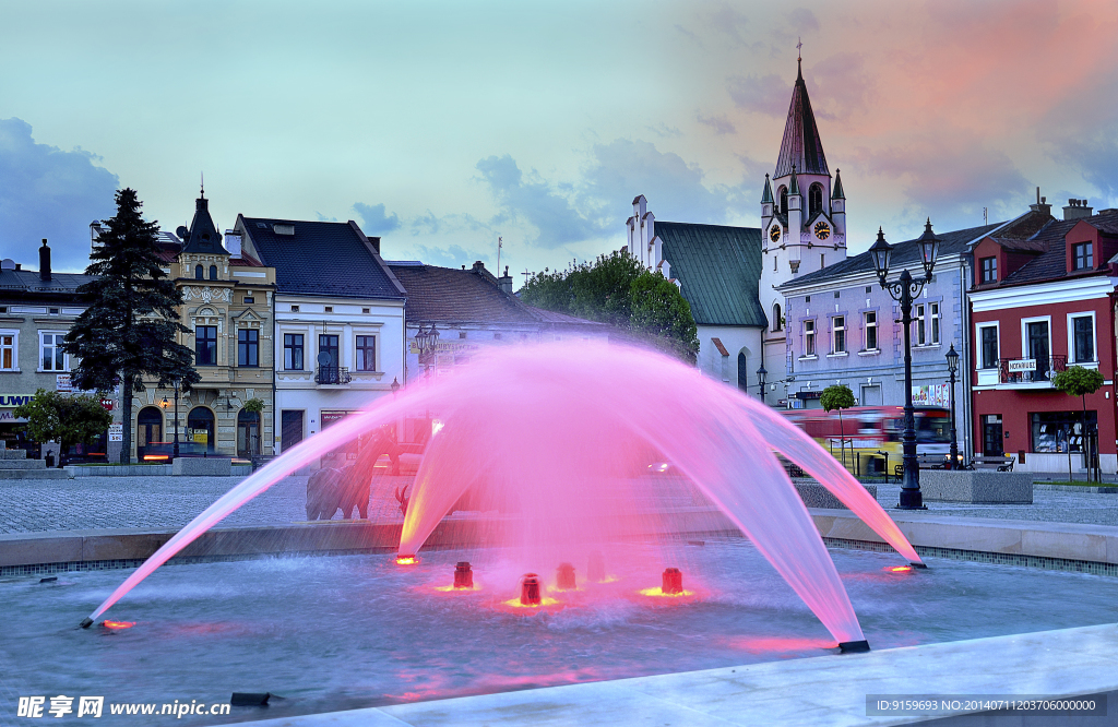 欧洲小镇喷泉