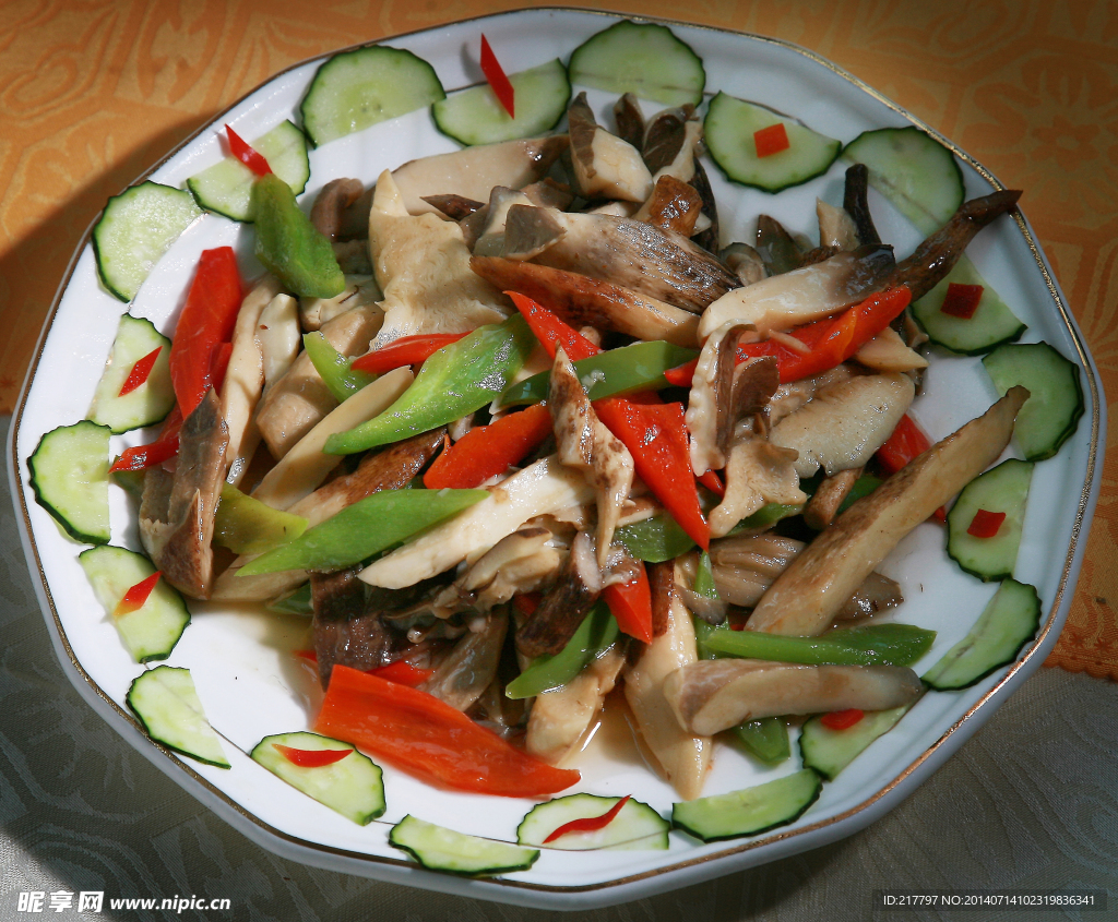 小炒鹿茸菌,小炒鹿茸菌的家常做法 - 美食杰小炒鹿茸菌做法大全