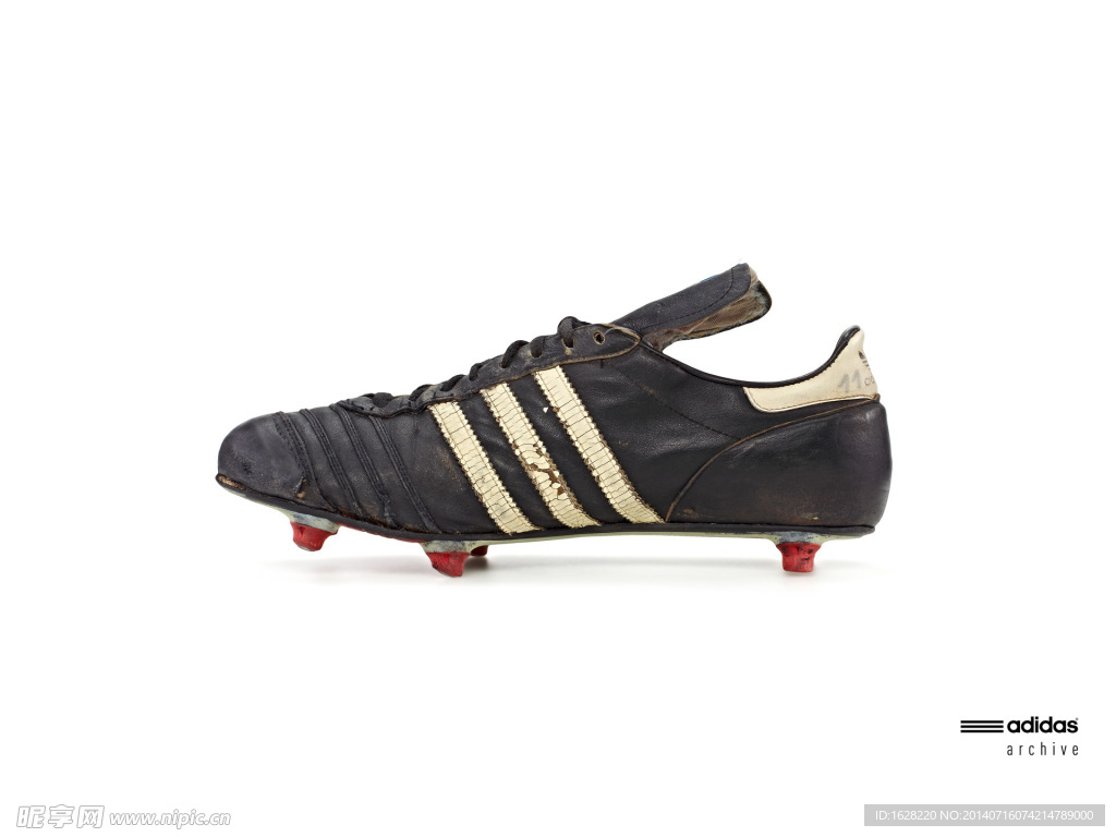 ADIDAS 顶级足球鞋