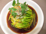 白灼黄花菜