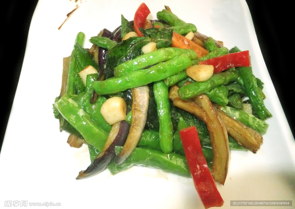 薄荷三鲜    美味佳肴
