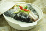 泉水砂锅大鱼头