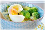 西兰花鸡蛋汤