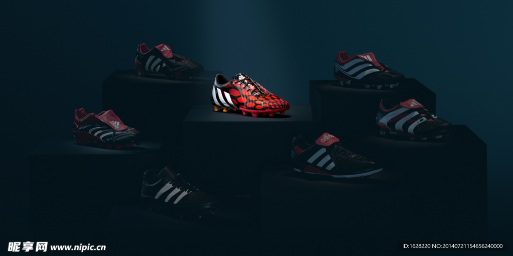 ADIDAS 顶级足球鞋