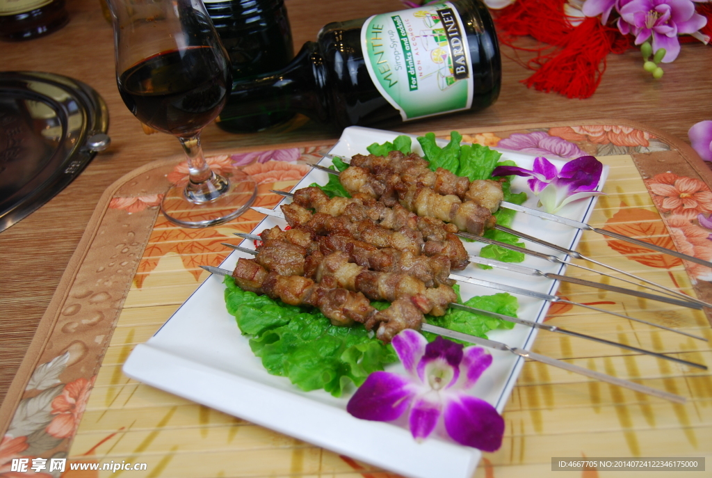 炭烤肉筋