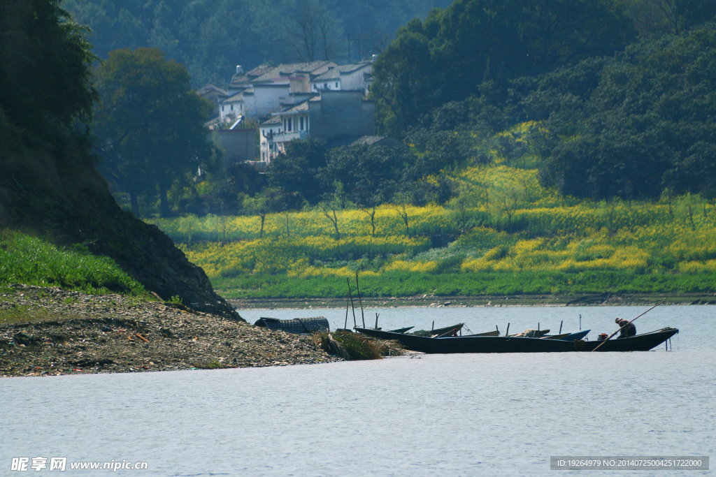 新安江风景