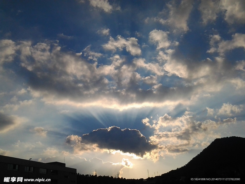 天空