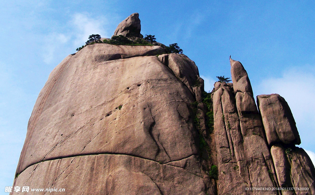 黄山奇峰