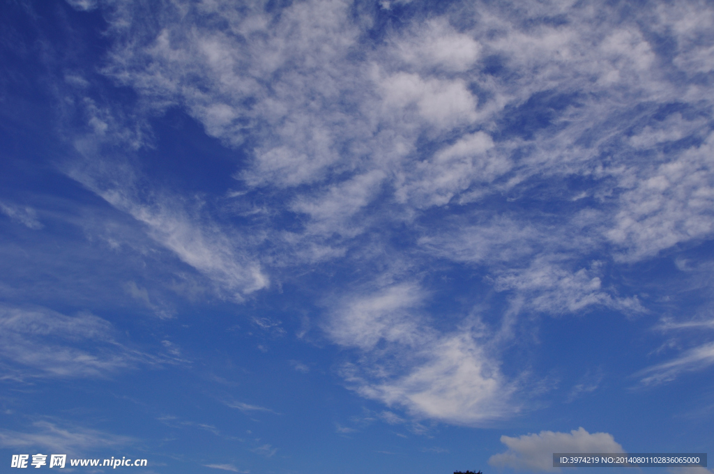 蓝天白云