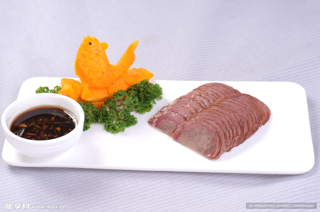 老味酱牛肉