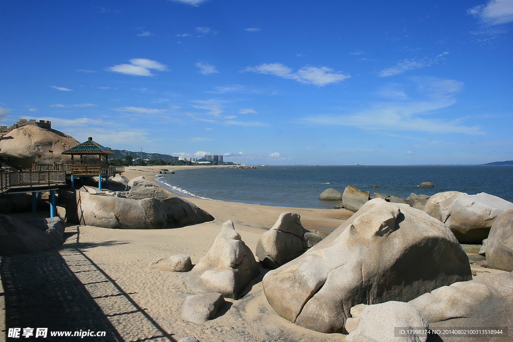 海边岩石