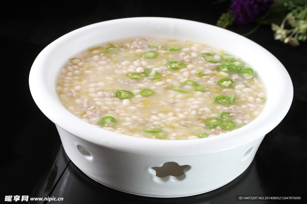 酸菜小芸豆