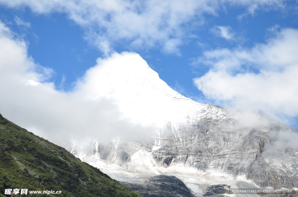 雪山