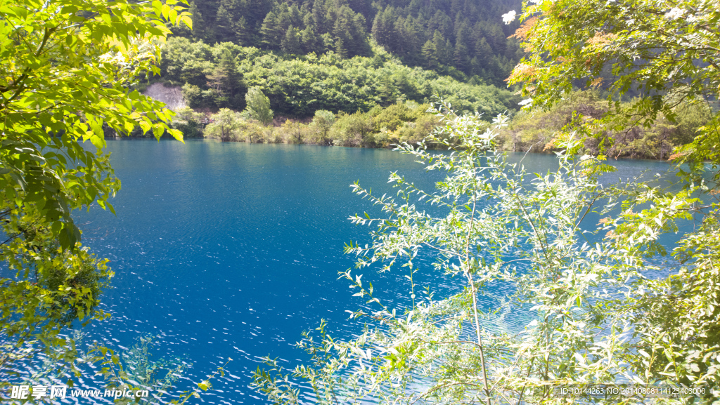湖水风景
