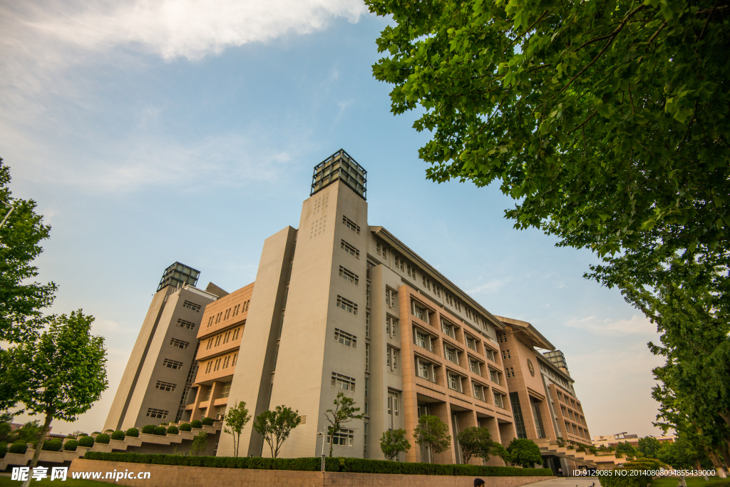 郑州大学