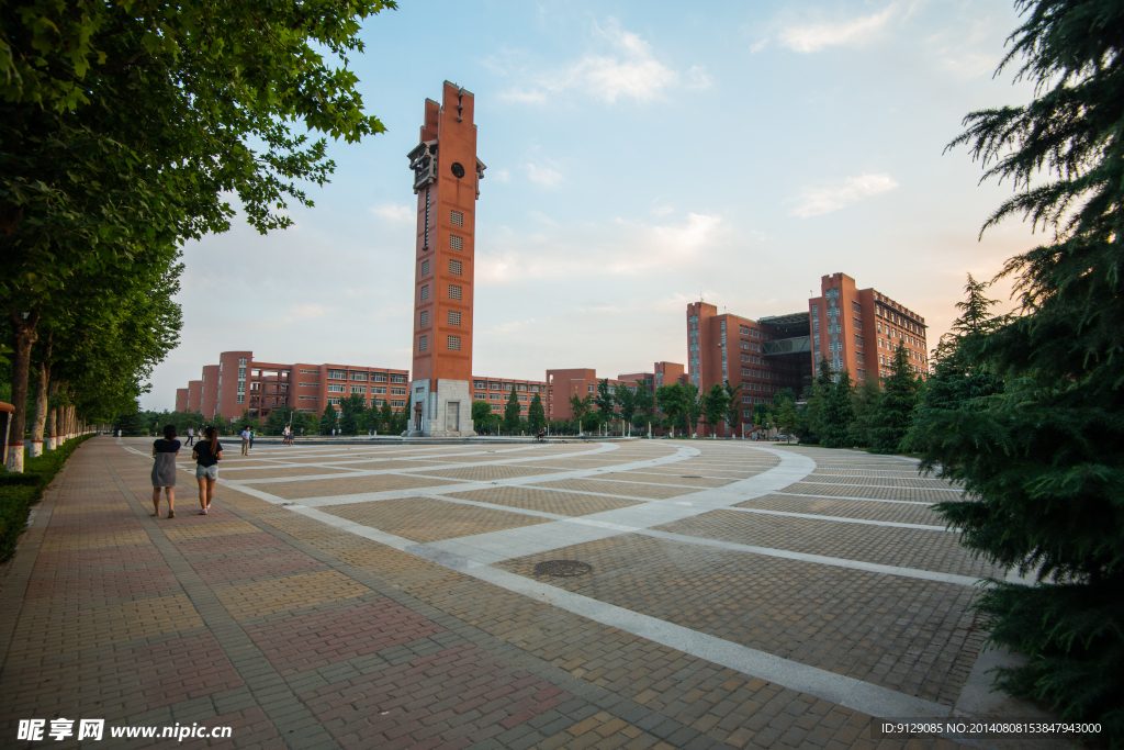 郑州大学