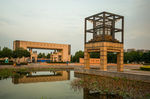 郑州大学