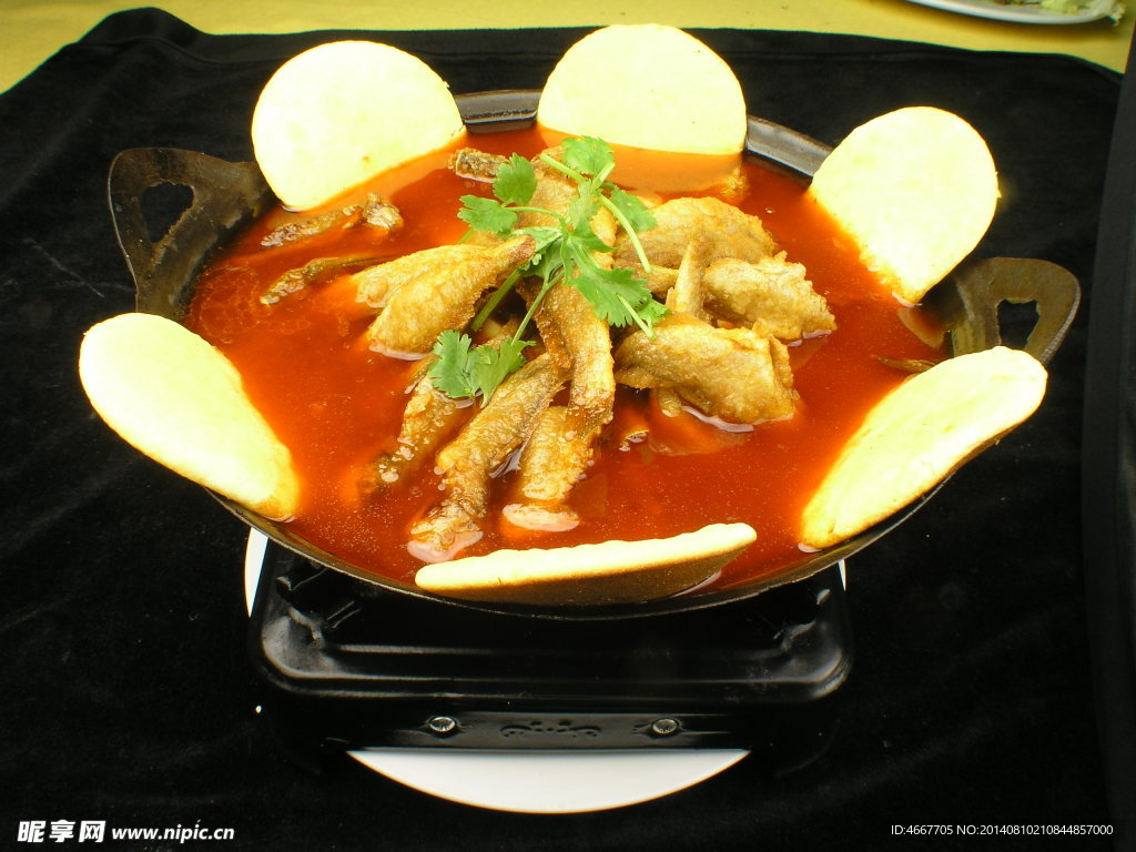 鱼锅饼子 咸鱼饼子