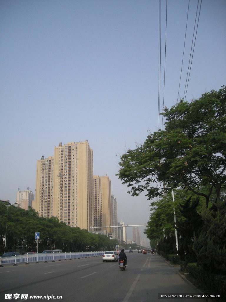 城市