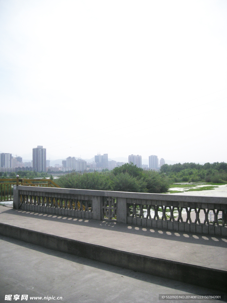 路边