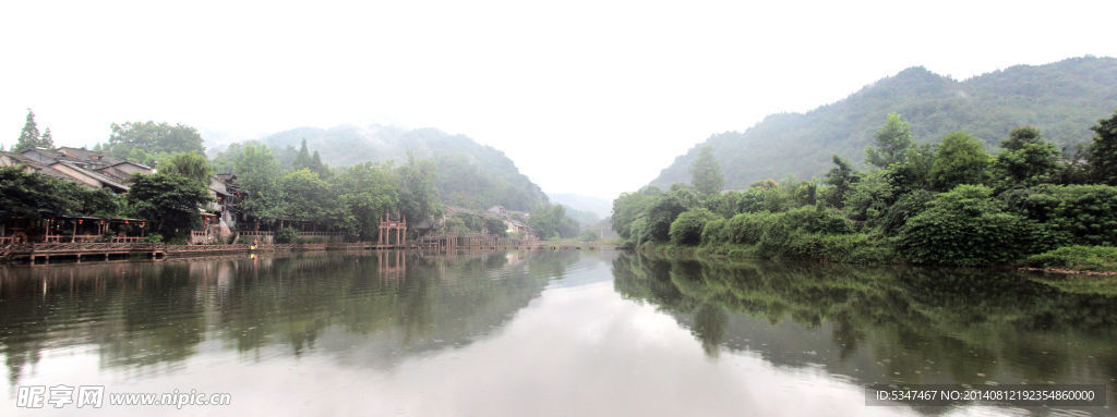 柳江古镇 烟雨柳江