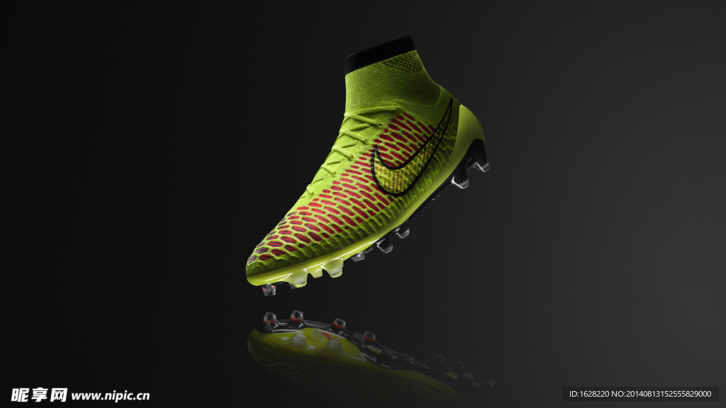 NIKE 顶级足球鞋