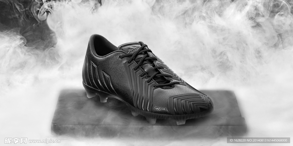 ADIDAS 顶级足球鞋