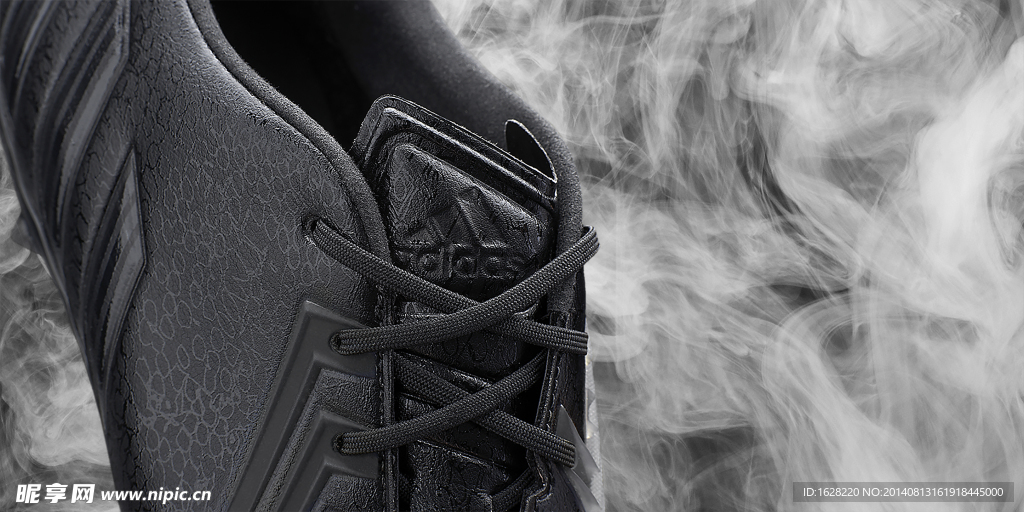 ADIDAS 顶级足球鞋