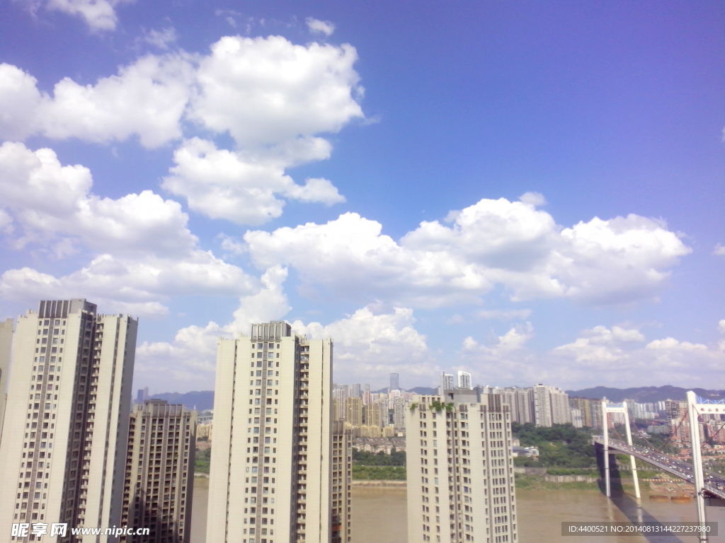 天空