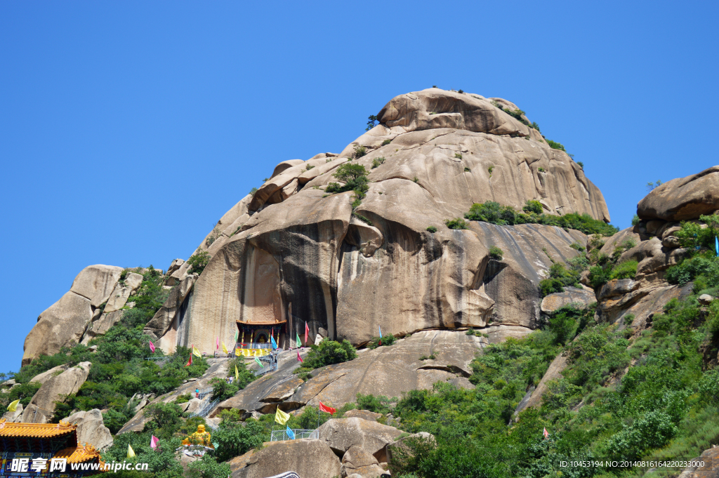 石山
