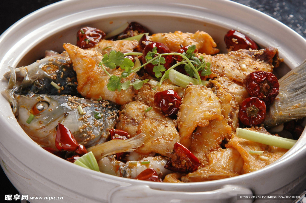 美味鱼煲