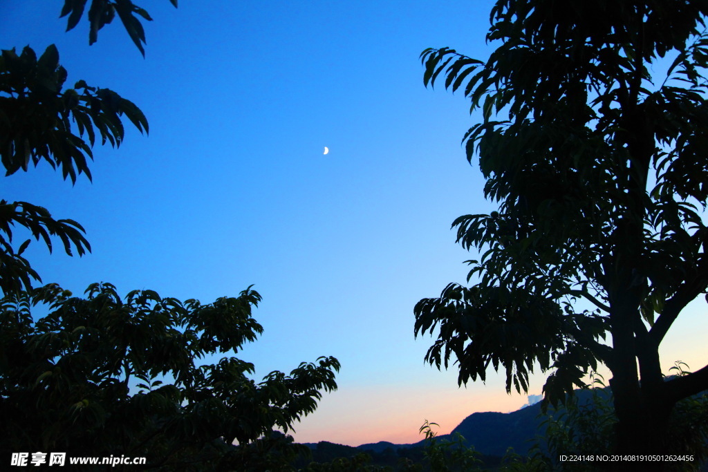 夜晚风景