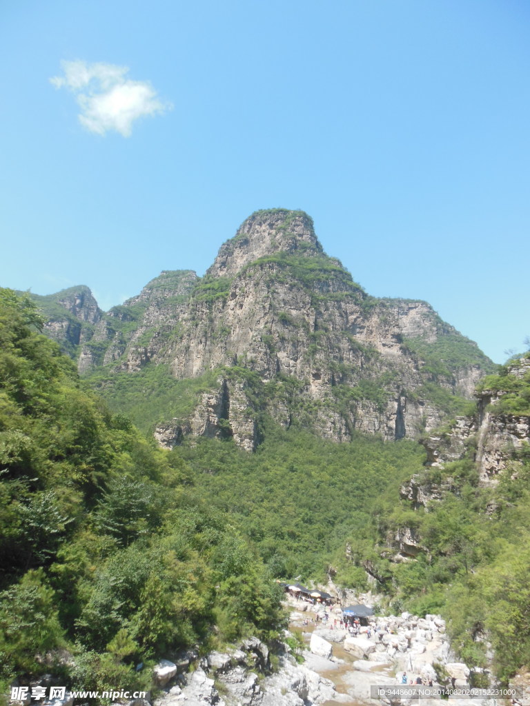 青山