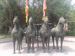 古代战马雕像