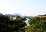 峡谷小镇