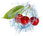 水花中的樱桃