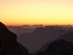 山顶日出