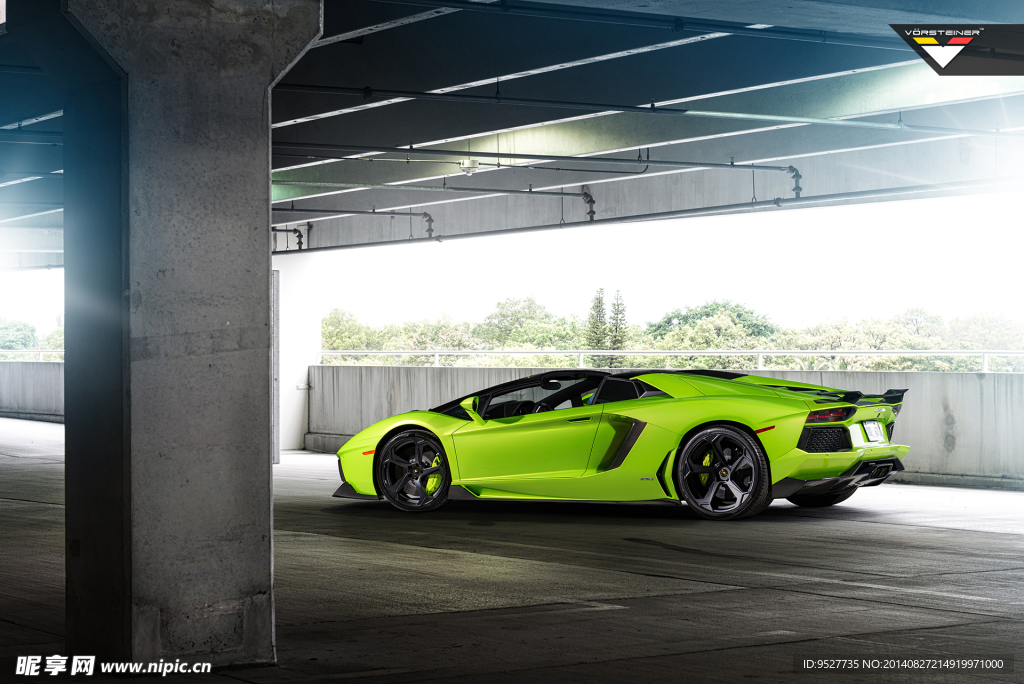 兰博基尼aventador