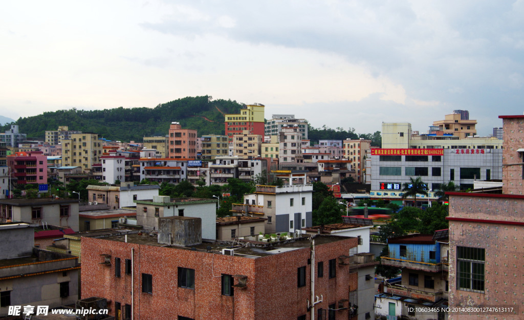 城市建筑山水