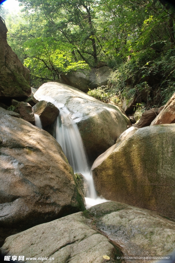 青岛崂山九水冷翠峡