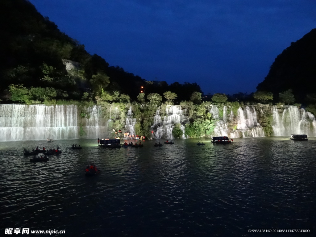 广西柳州柳江夜游风光