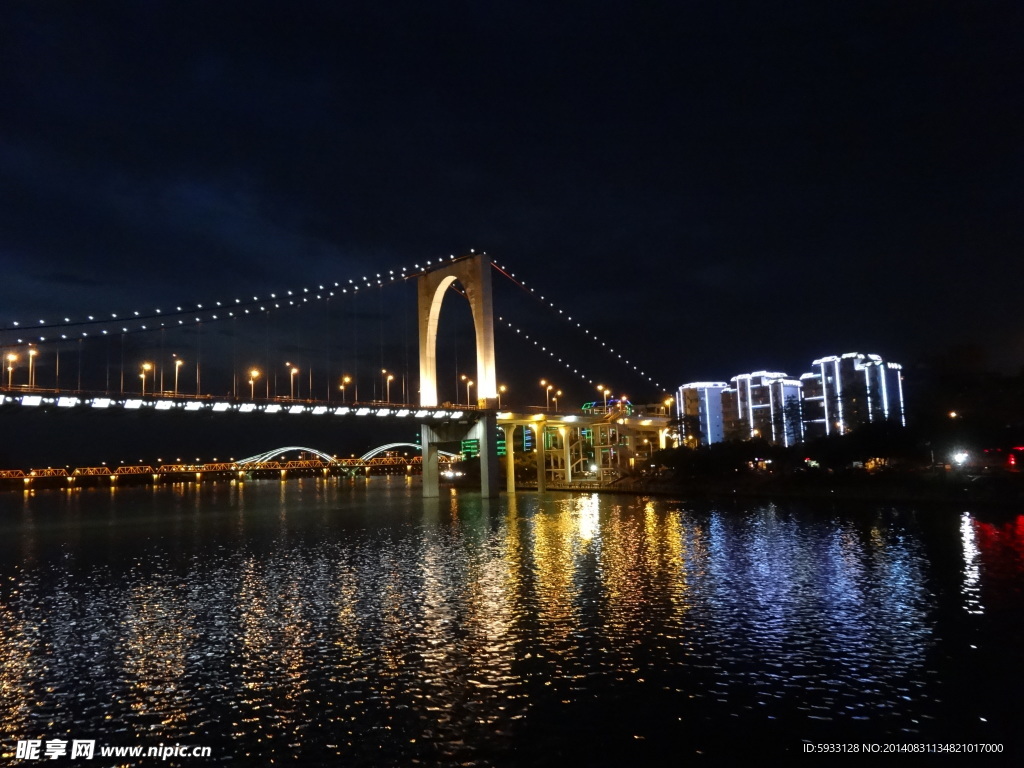 广西柳州柳江夜游风景